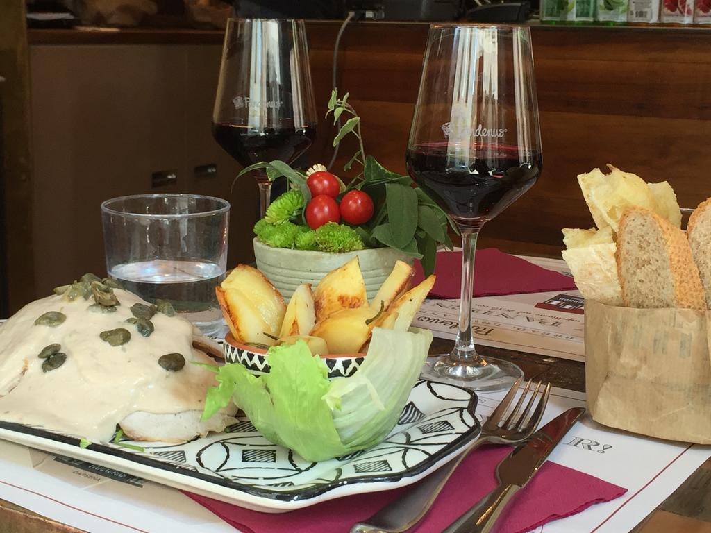 Locanda Pandenus Milan Bagian luar foto