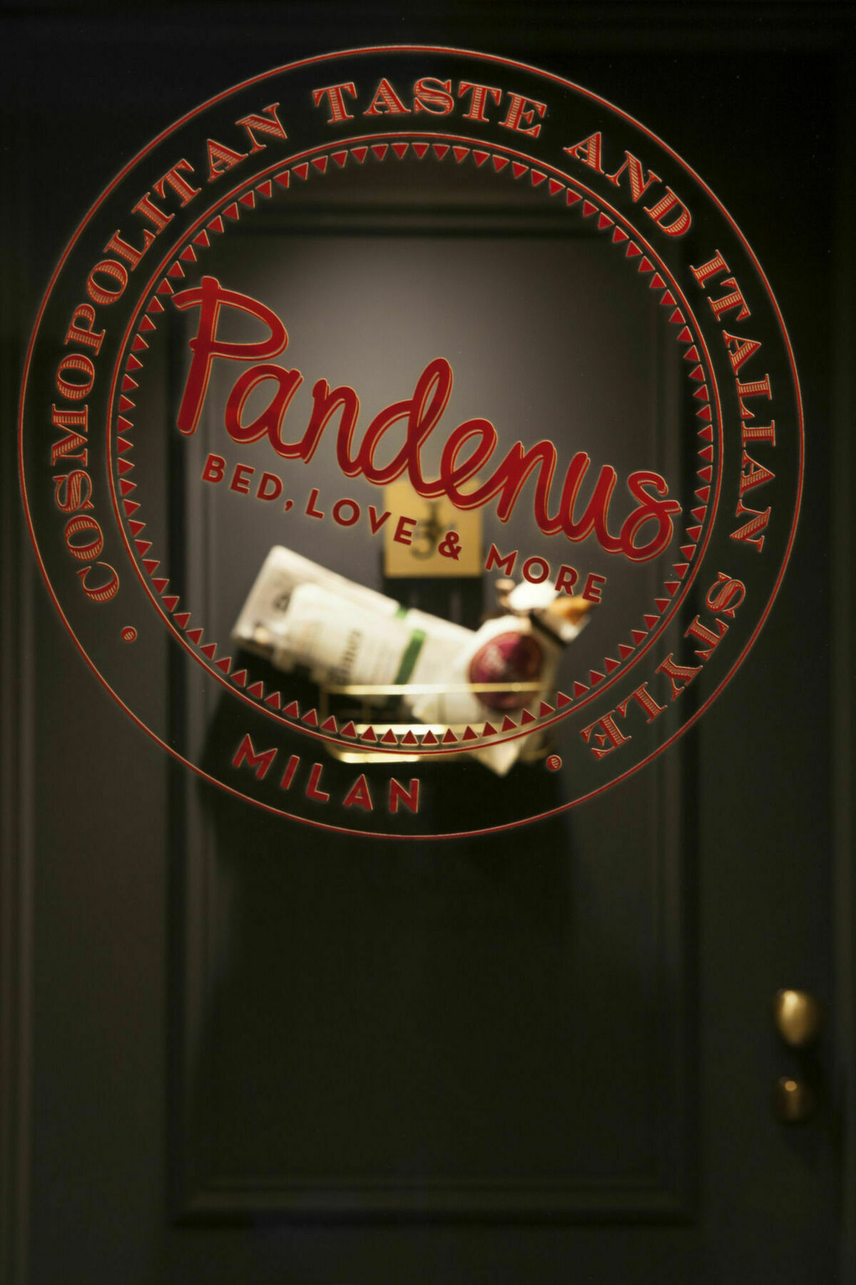 Locanda Pandenus Milan Bagian luar foto
